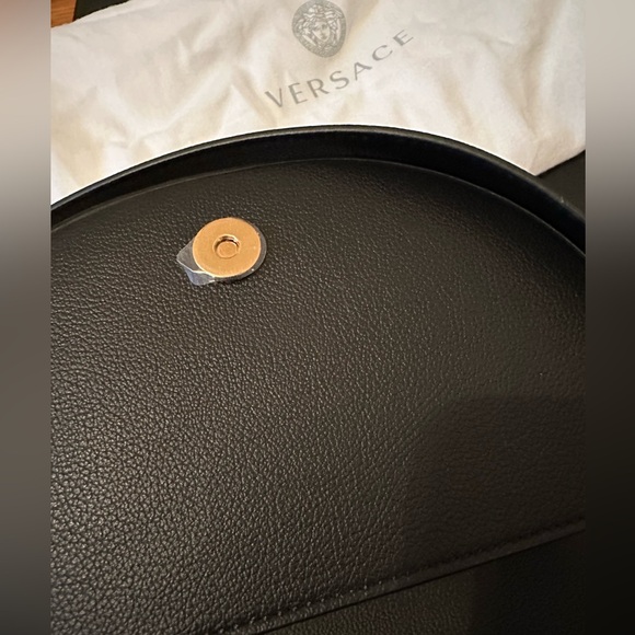 VERSACE purse in calfskin (NEW) - Picture 6 of 12